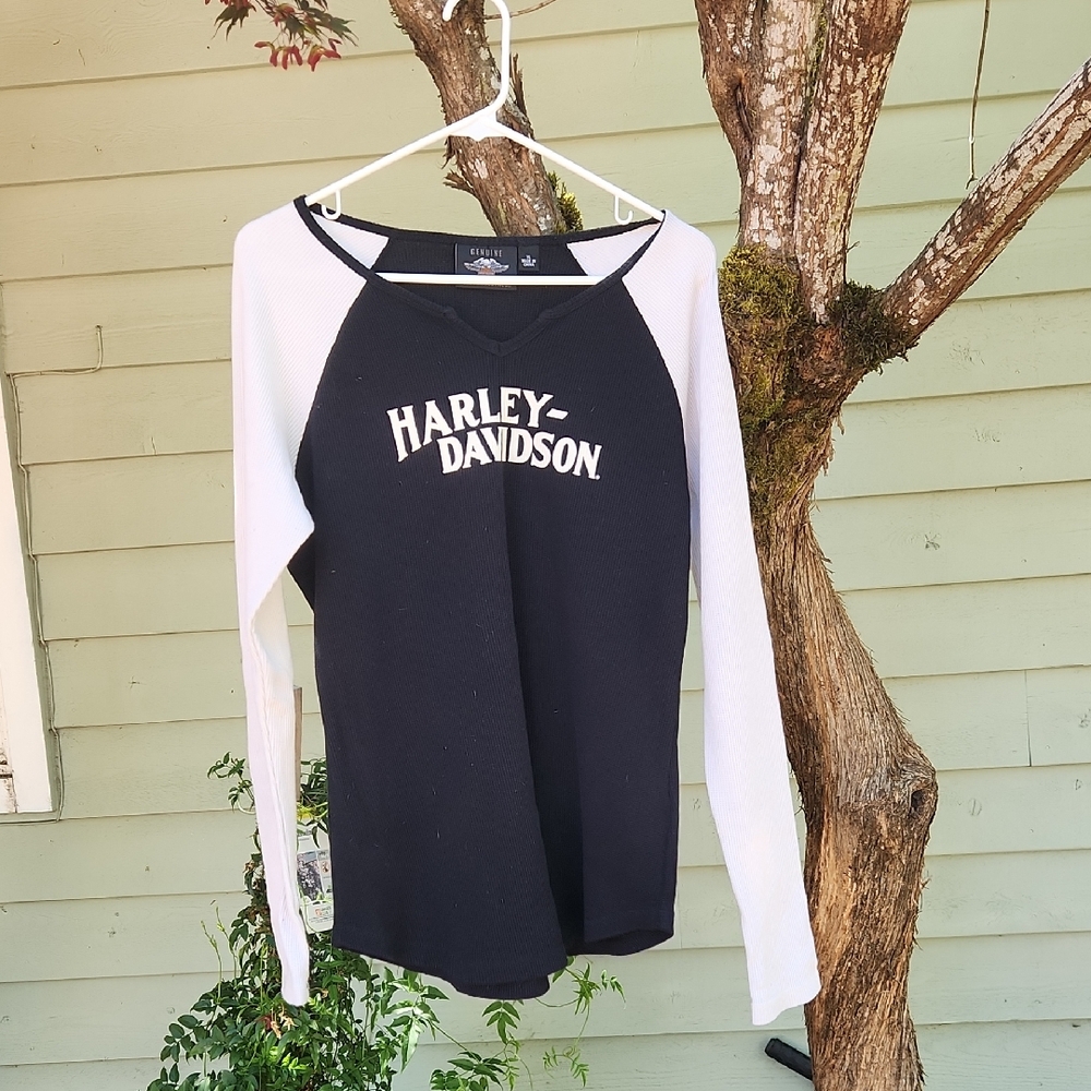 Harley-Davidson Black and White Long Sleeve Tee